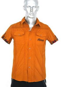 金牌柒威男裝 產(chǎn)品優(yōu)勢(shì)與加盟前景解析